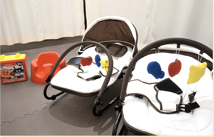 歩行器やバウンサーの写真